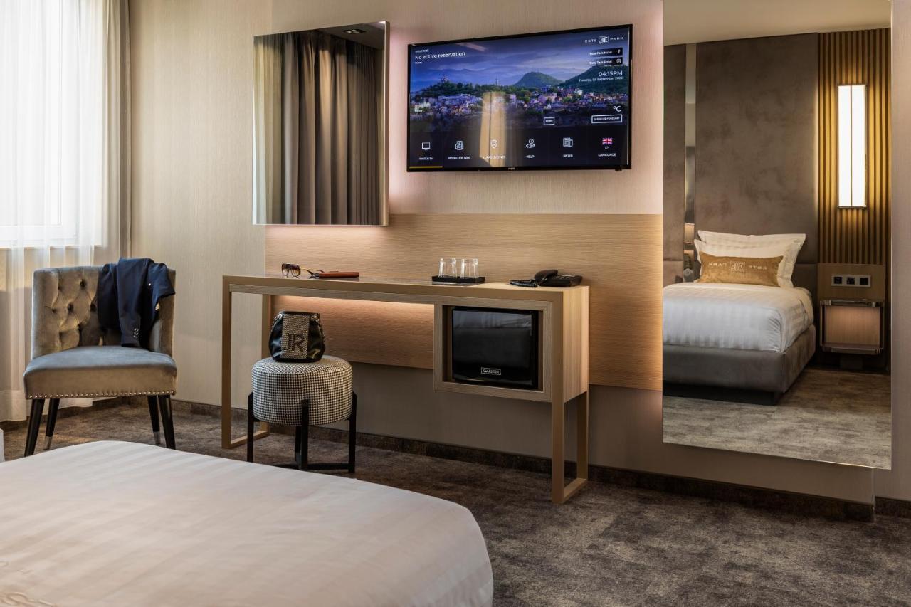 -- Este Park Hotel -- Part Of Urban Chic Luxury Design Hotels - Parking & Compliments - Next To Shopping & Dining Mall Φιλιππούπολη Εξωτερικό φωτογραφία