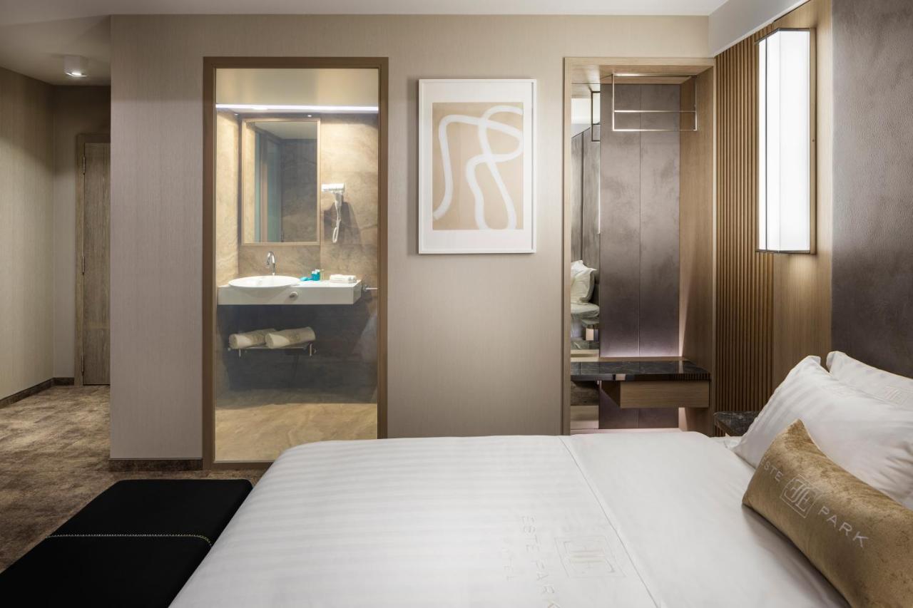 -- Este Park Hotel -- Part Of Urban Chic Luxury Design Hotels - Parking & Compliments - Next To Shopping & Dining Mall Φιλιππούπολη Εξωτερικό φωτογραφία